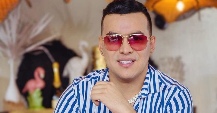 De vendedor de aguacates a estrella de la música popular