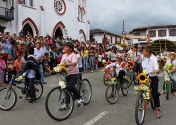 La bicicleta: patrimonio de los cejeños